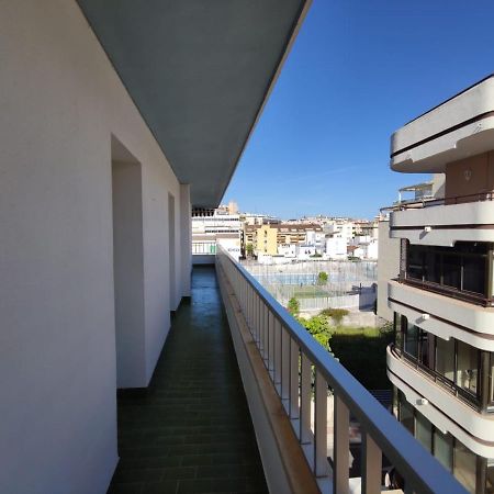 Olas House Marbella Esterno foto