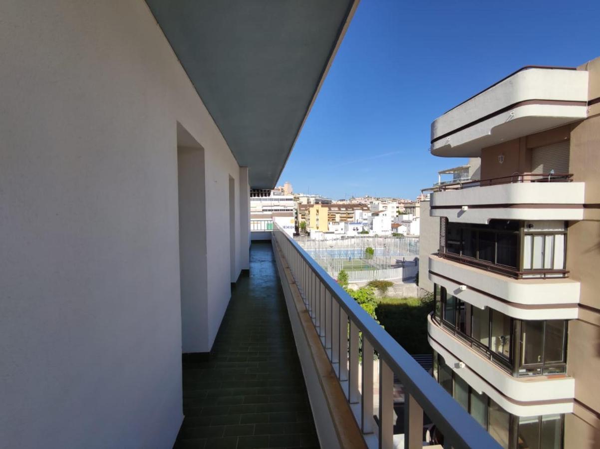 Olas House Marbella Esterno foto