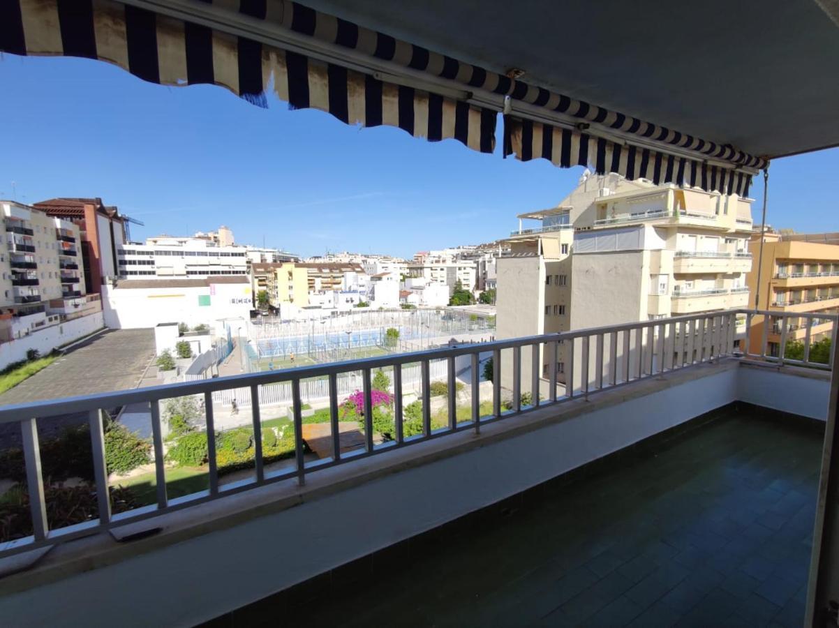 Olas House Marbella Esterno foto
